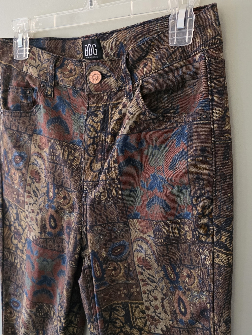 BDG 28 70s Hippie Boho Festival Paisley Tapestry Jacquard Patchwork Flare Jeans - Picture 11 of 16